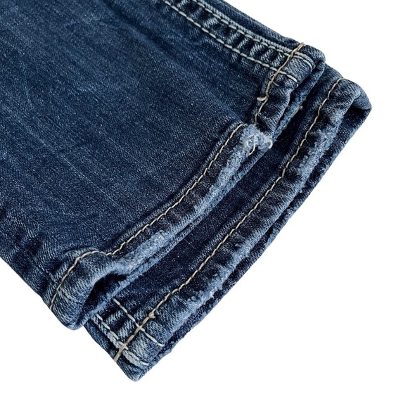 SILVER Jeans Tuesday Rose Capri Low Rise Distressed Ripped Denim Jeans - Picture 12 of 16